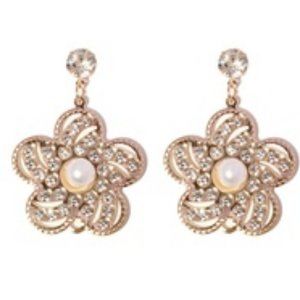 Ornate Earrings in Gold
